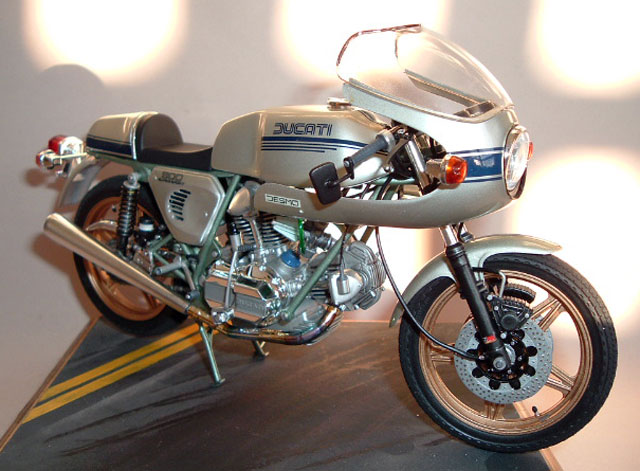 ducati 900ss